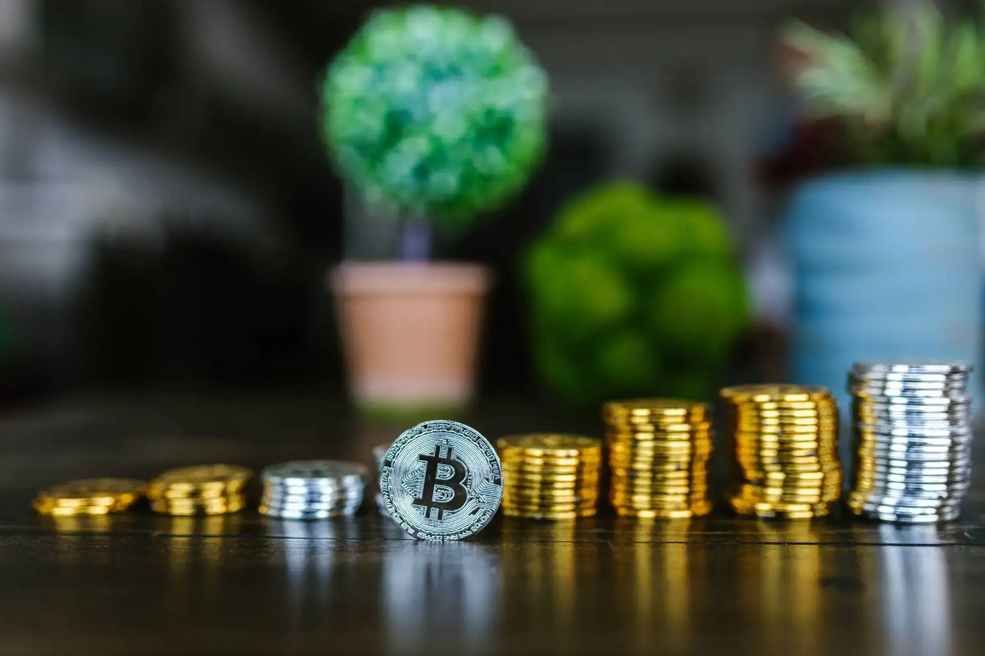 La criptomoneda Uniswap sube ms de un 9% en 24 horas | Benzinga Espaa 